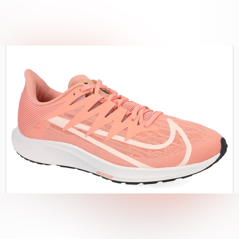 Nike Zoom Rival Fly in 11 Peach/Quartz light running shoes.